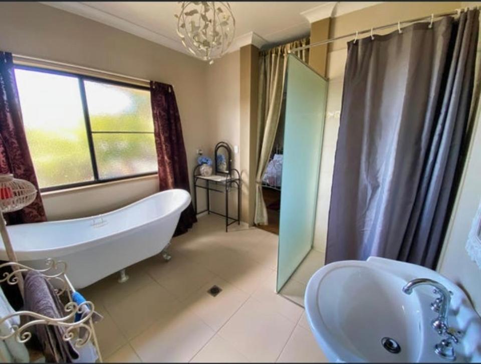 Golden Lace B&B Sarina Eksteriør bilde